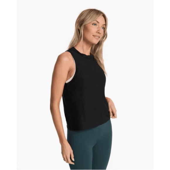 Vuori Energy Top in Black Large - Picture 2 of 8